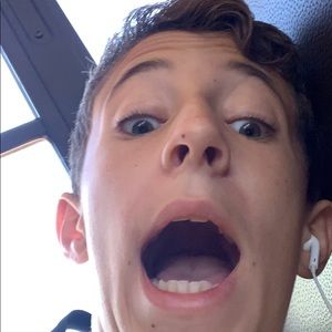 Meet your Posher, Carter